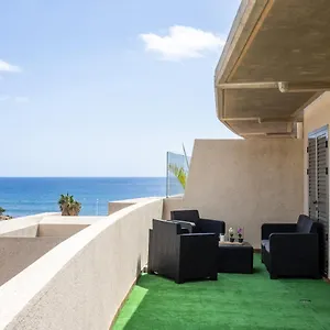 https://river-vista-marina.in-canary-islands.com
